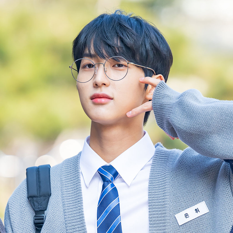 KIVULI GENIUS TNX 은휘
